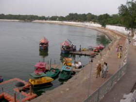 Kankaria Lake